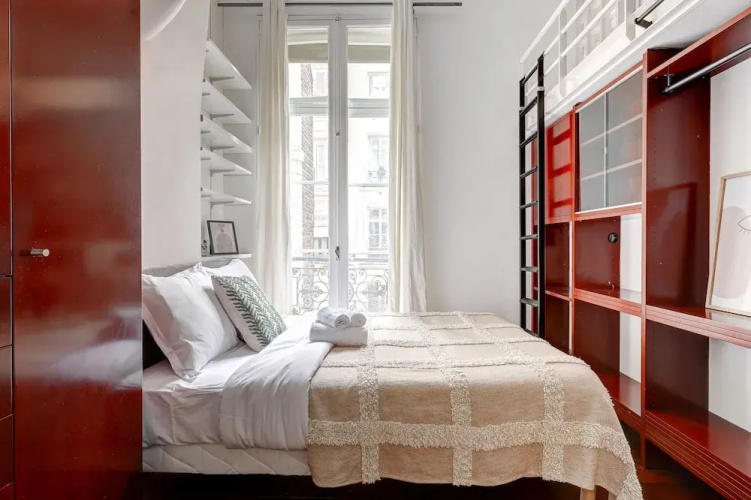 Le Marais & Place de la Republique 3BR