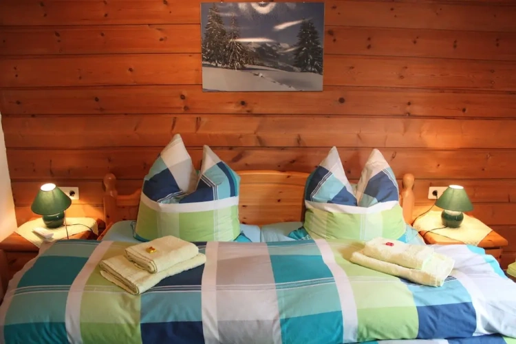 1 Bedroom Apartment with balcony and with mountain view