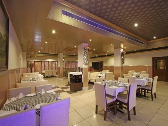 Hotel Chevron International