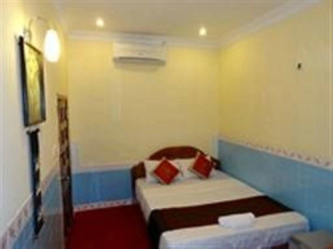 Golden River Palace Guesthouse