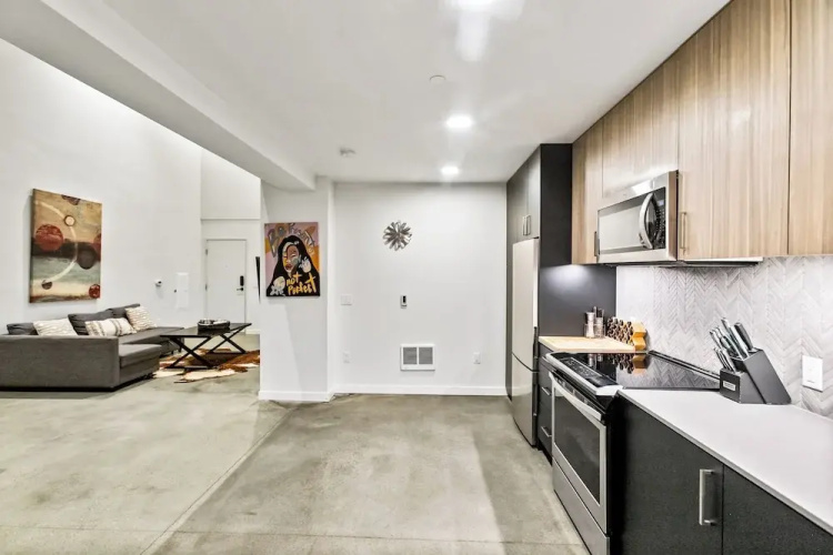 Urban Loft in Redmond Core