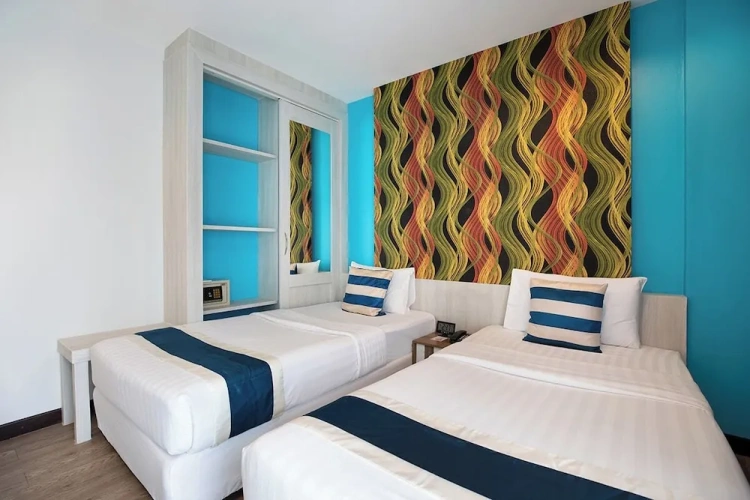 Superior Twin room with balcony