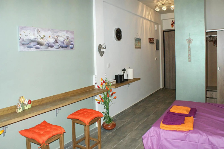 New sunny studio with Acropolis view balcony