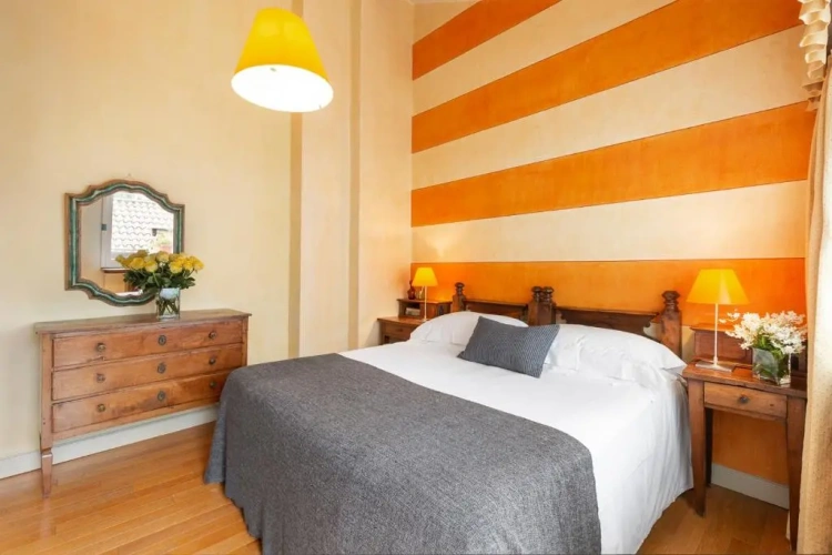 Standard Double room with lake view