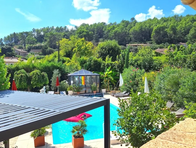 Standard Double room with view