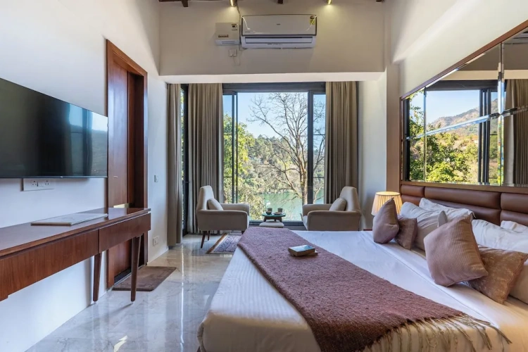 Luxury Apartment