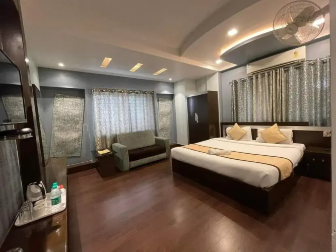Sundaram Palace