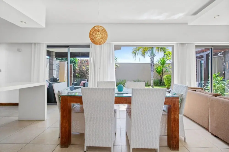 Athena Villa D10