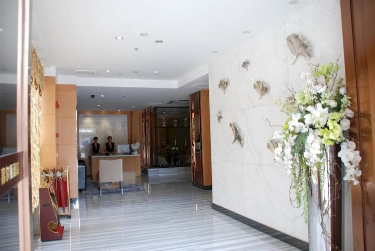 Chengdu Carmen Hotel