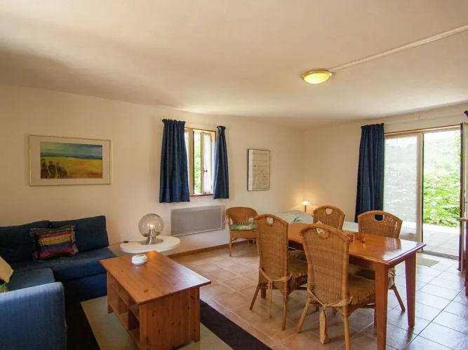 Appealing Apartment in Vezac With Swimming Pool