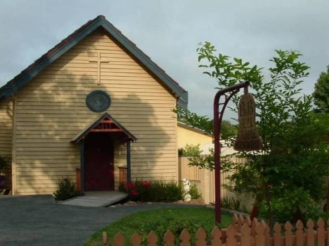 Bell Chapel B&B