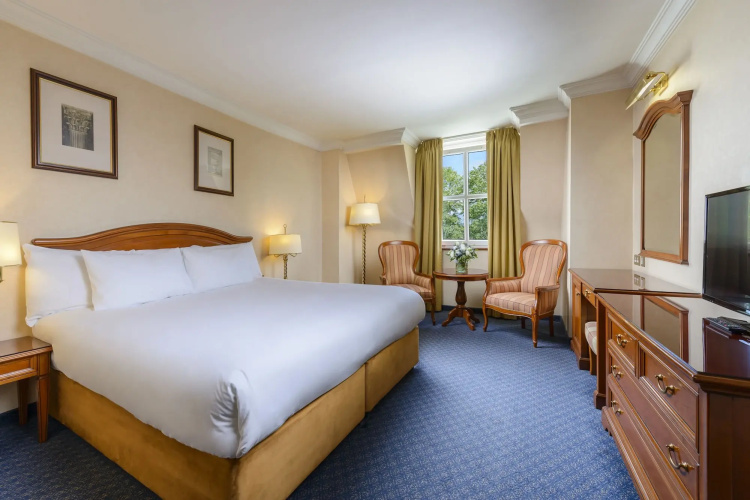 Killarney Plaza Hotel and Spa