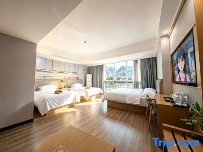 Deluxe Triple room