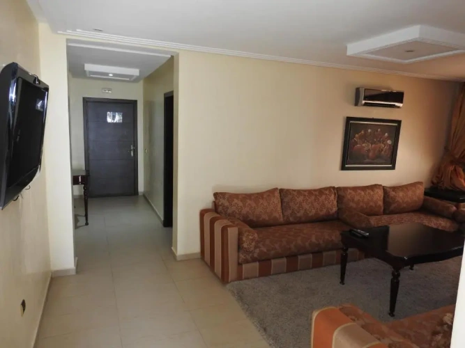 Deluxe Apartment
