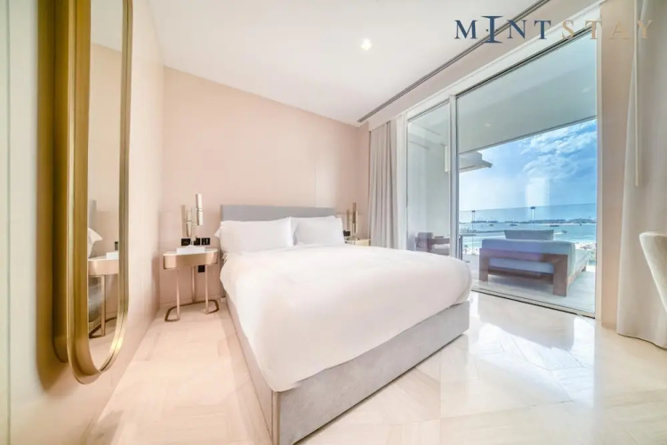 Five Palm Jumeirah 4BR Penthouse w Private Pool