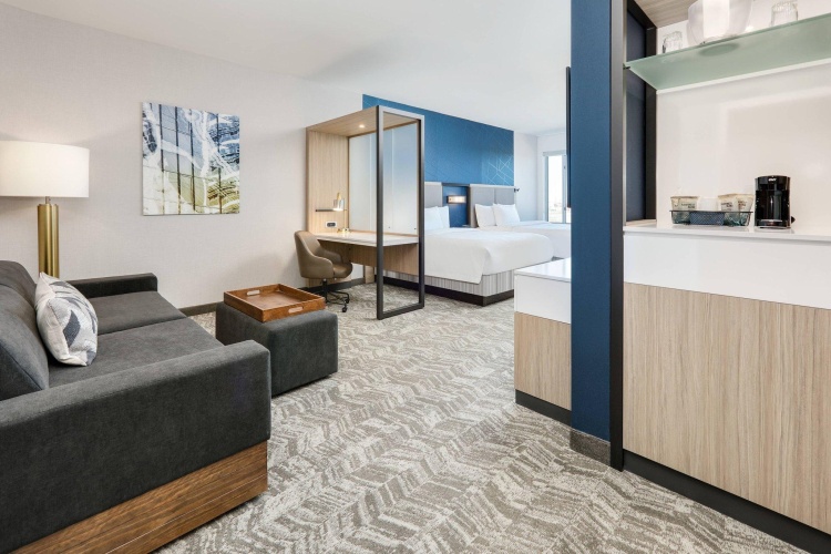 Quadruple Suite