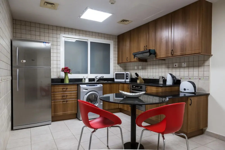 HiGuests Vacation Homes - Princess Tower Apartments - Image 6