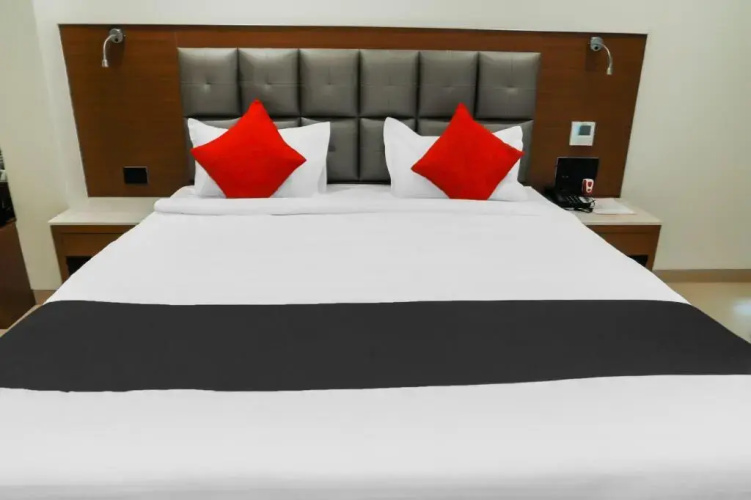 Hotel Ranjeet by OYO Rooms