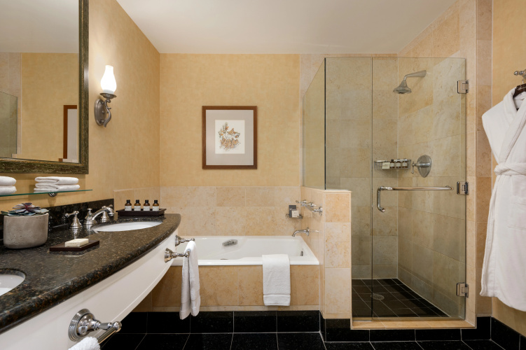 Fairmont Jasper Park Lodge photo 9