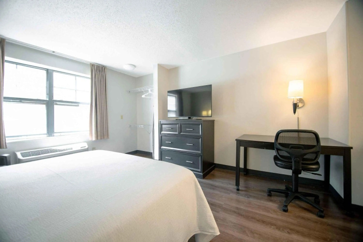 Extended Stay America Suites Phoenix Biltmore