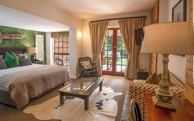 Silvermist Hotel