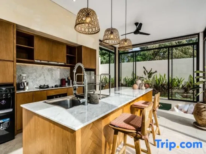 2 Bedrooms Double Villa