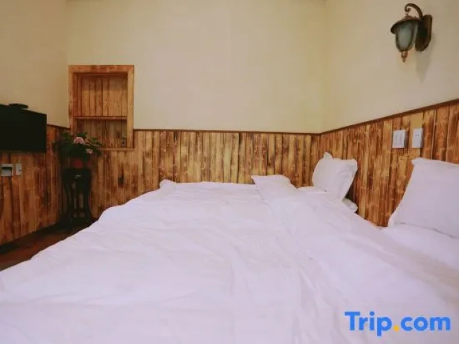 Standard room with balcony