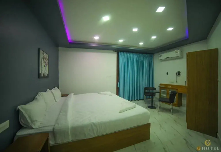 G Hotel