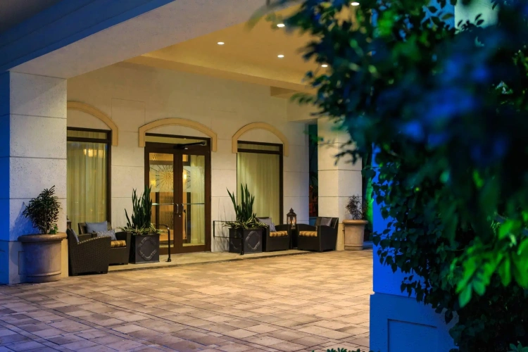 1 Bedroom Luxury Double Suite
