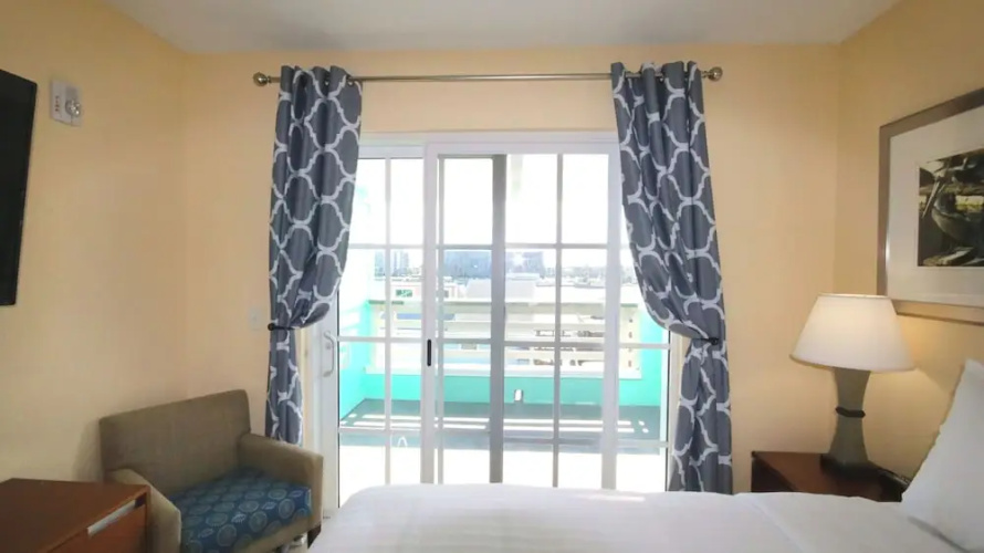 John's Pass Hotel
