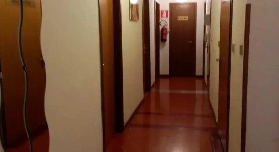 Bb Rooms