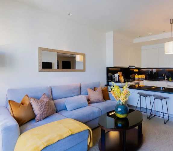Stylish 1BR unit Address Marina