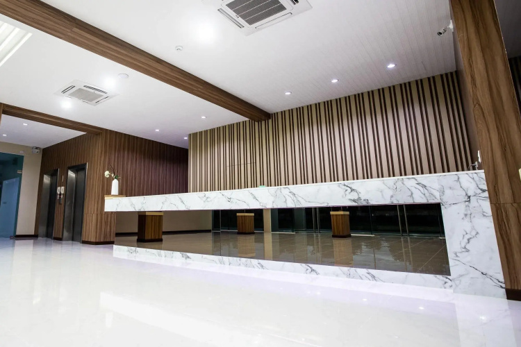 O2 Hotel Lopburi