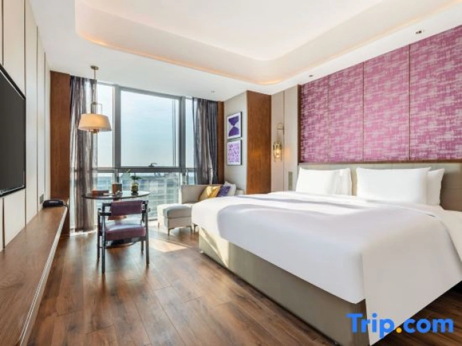 Deluxe Double Suite