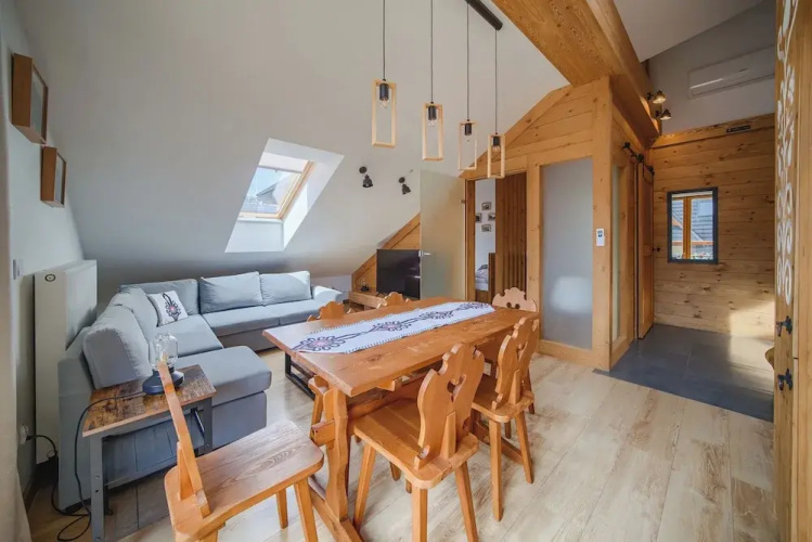 Mountain Shelter Apartments