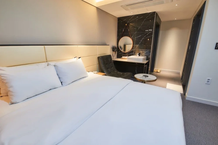 Premium room