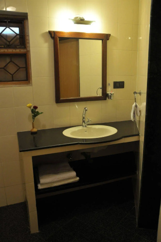 Leoney Resort