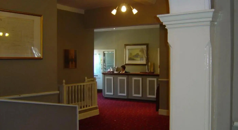 Castle Hotel
