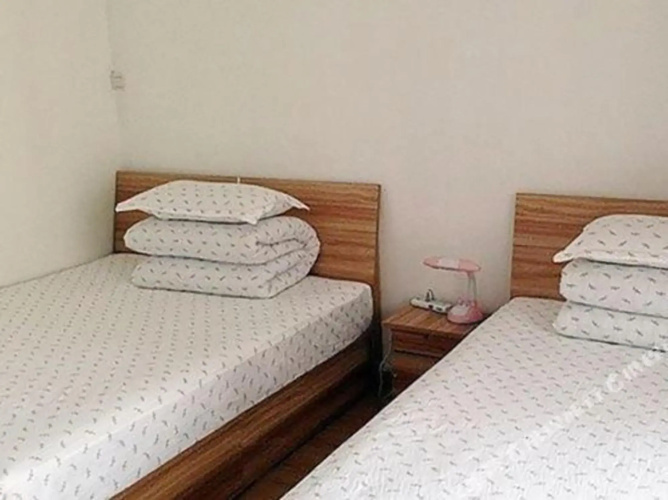 Deyun Farm Hotel