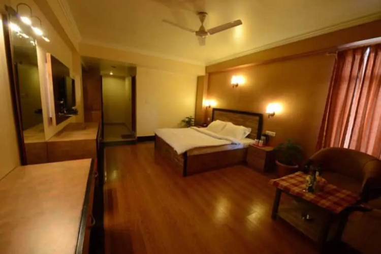 Hotel Park Paradise Manali