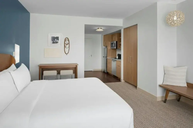 Double Suite