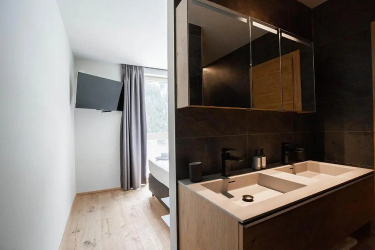 sGmiatli – Hideaway Apartments