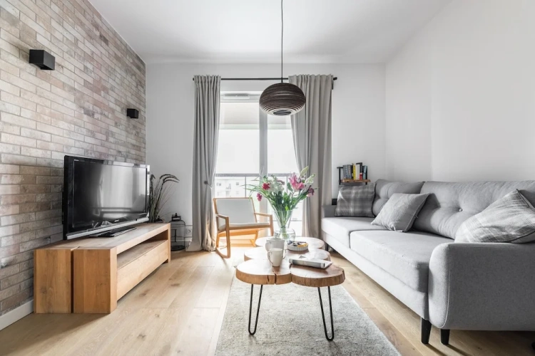 Apartment with balcony