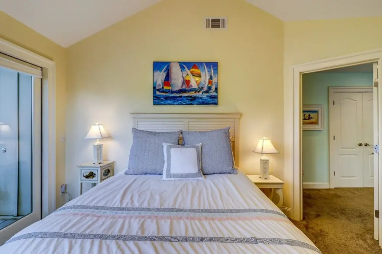 106 Oceanwood