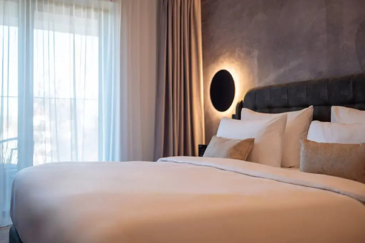 . Hotel SIMONA HALEP