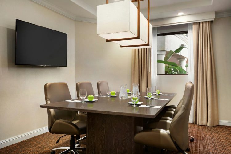 Embassy Suites by Hilton Temecula Valley Wine Country photo 18