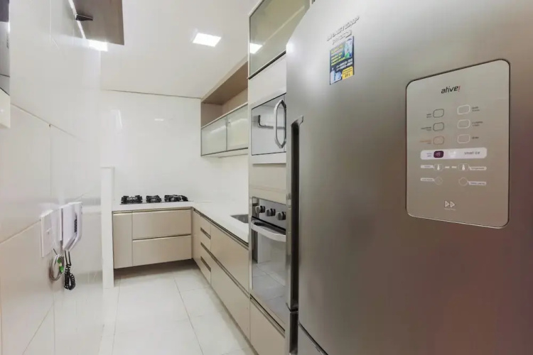 Ocean View Apt Just 110m From the Beach - Evo0801