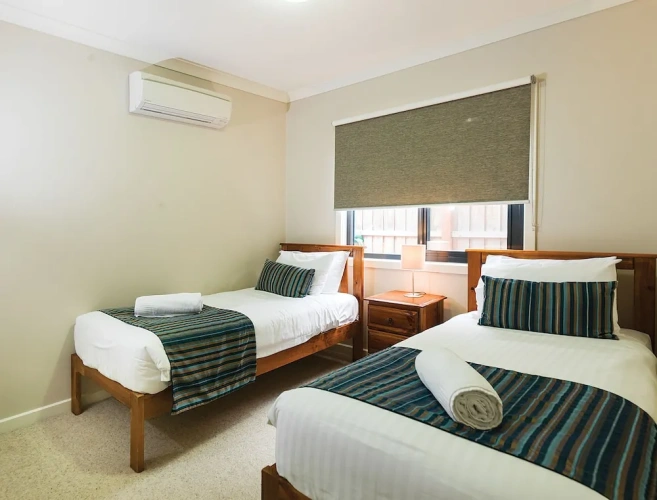 3 Bedrooms Deluxe Cottage