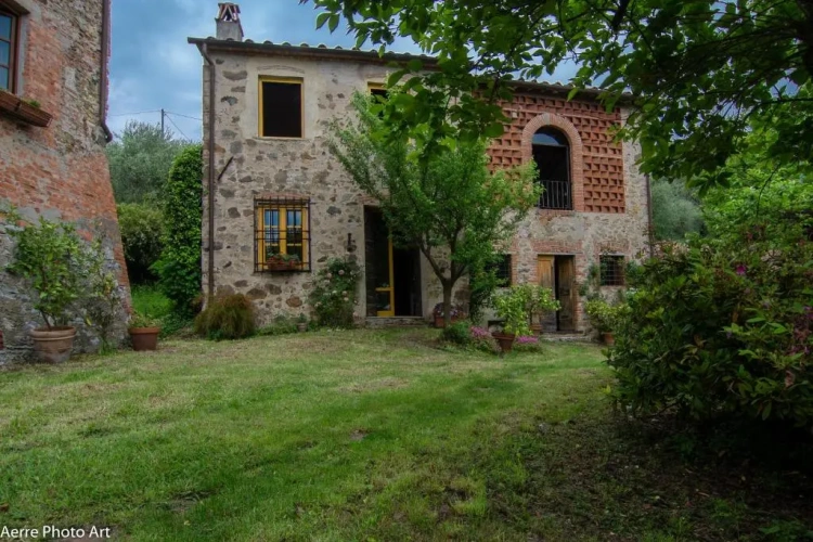 Double Cottage