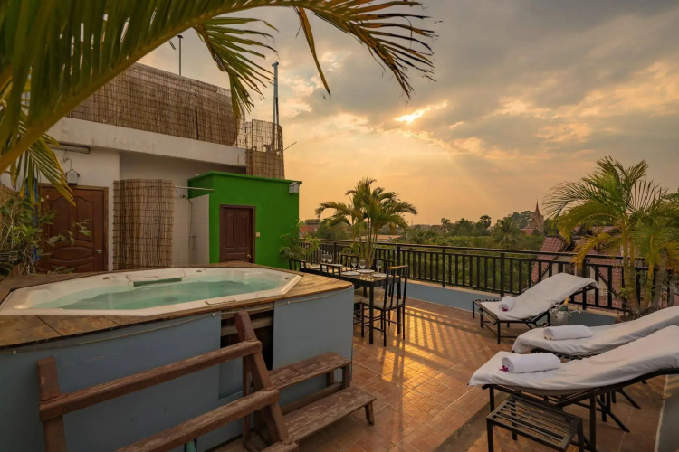 Sun Inns Hotel